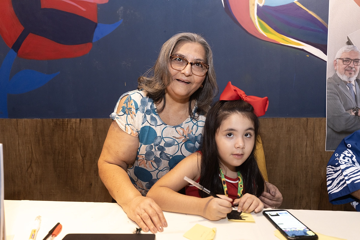 Lançamento do Livro 83