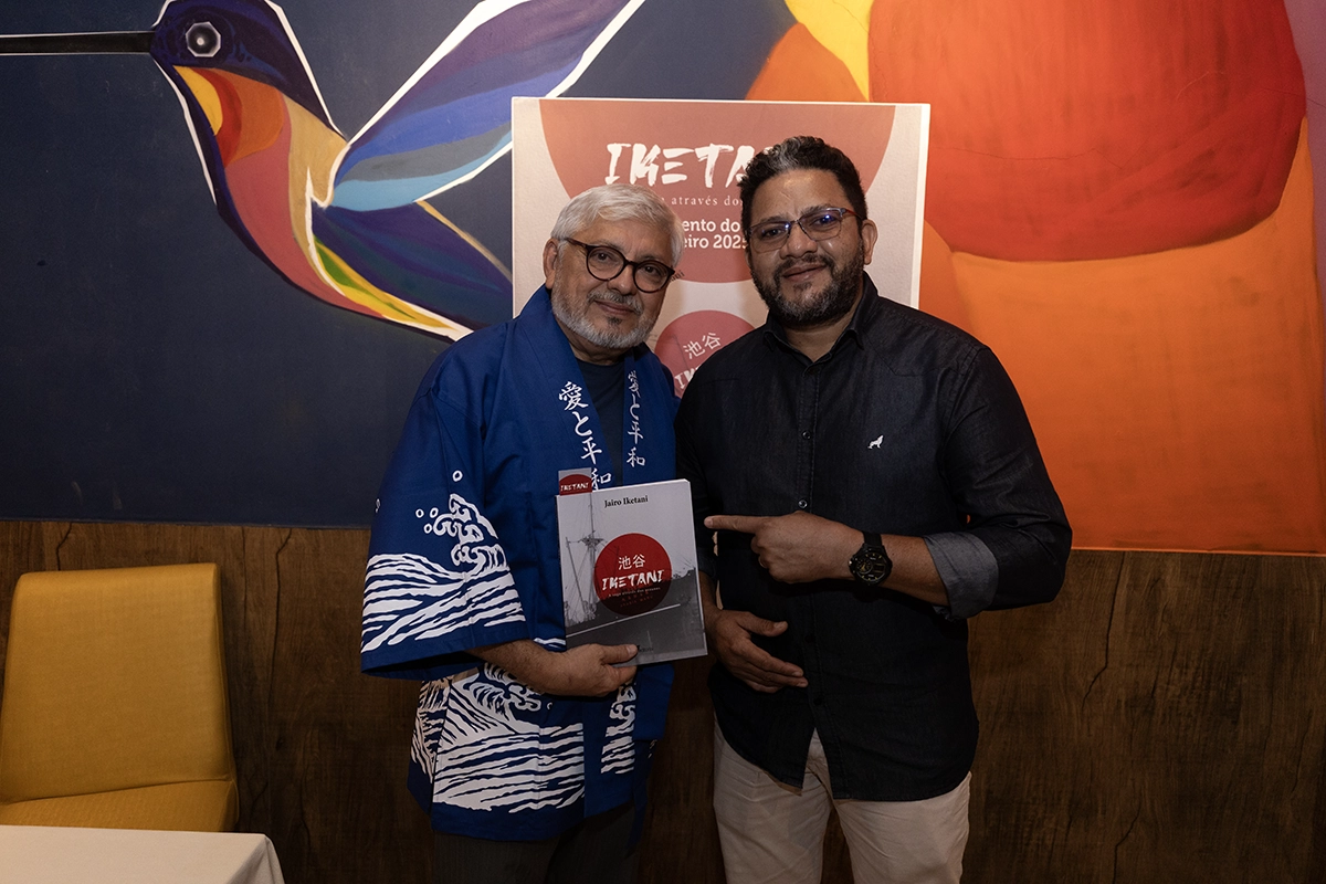 Lançamento do Livro 221