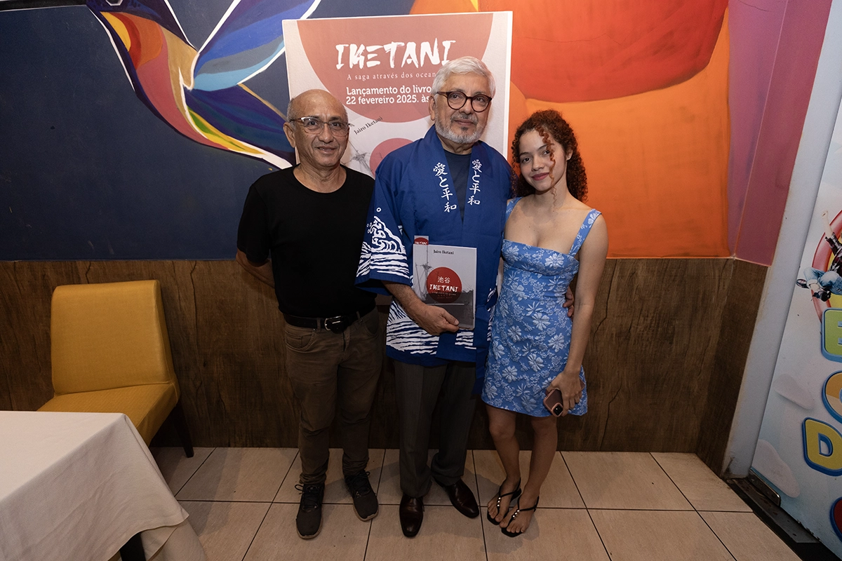 Lançamento do Livro 330