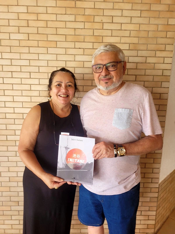 Lançamento do Livro 442