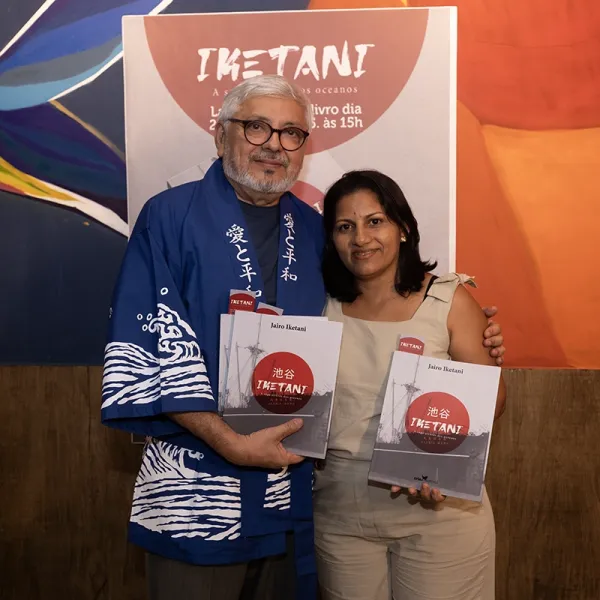 Lançamento do Livro 126