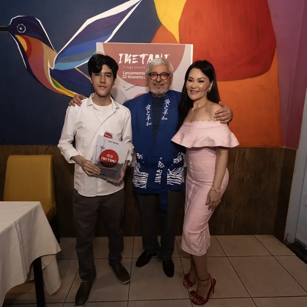 Lançamento do Livro 131