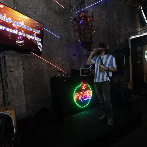 Lançamento do Livro 136