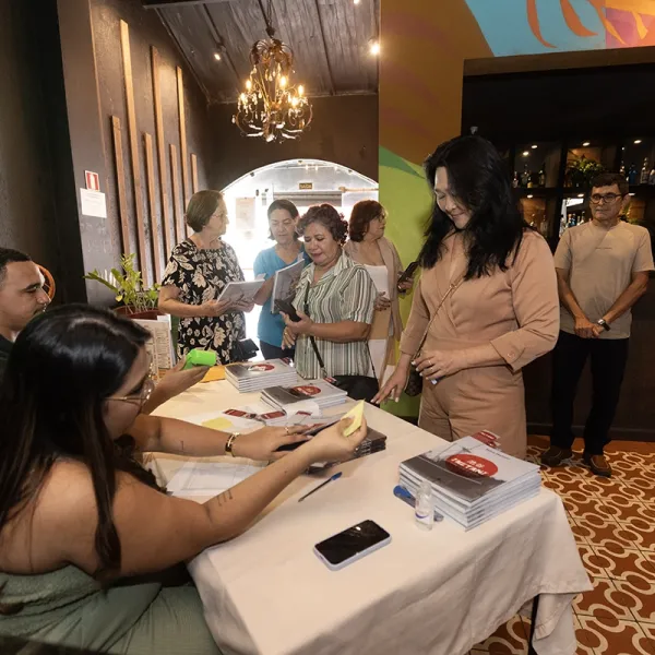 Lançamento do Livro 141