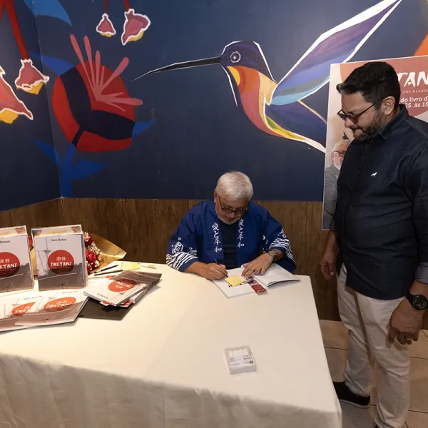 Lançamento do Livro 218