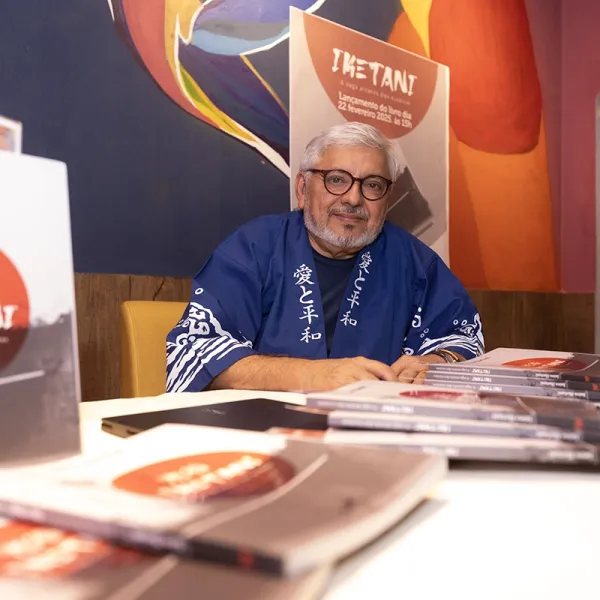 Lançamento do Livro 230