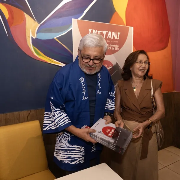 Lançamento do Livro 255