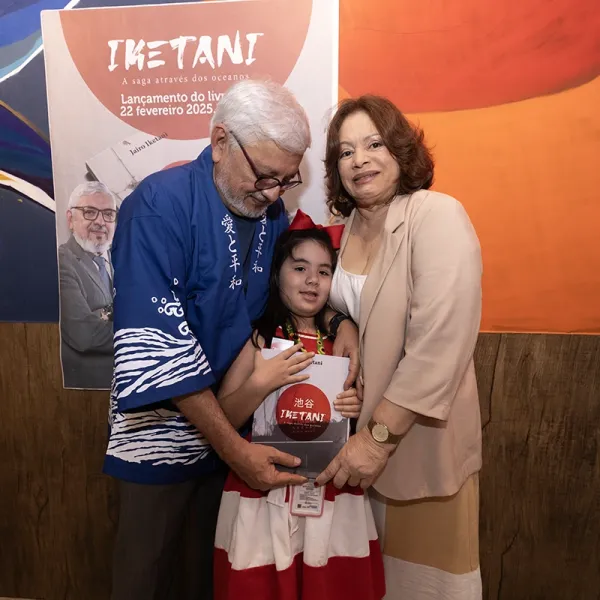 Lançamento do Livro 325