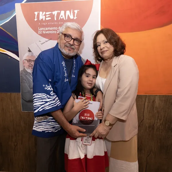 Lançamento do Livro 327