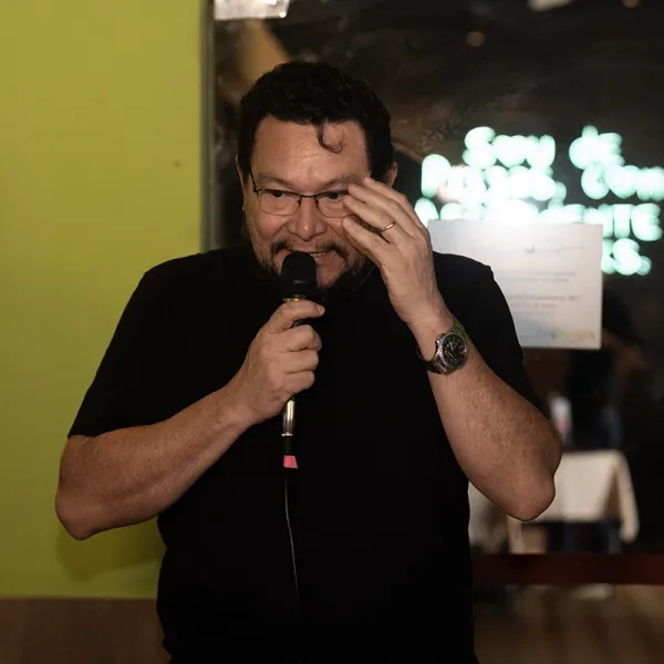 Lançamento do Livro 374