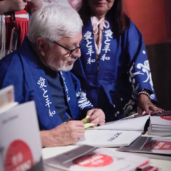 Lançamento do Livro 450